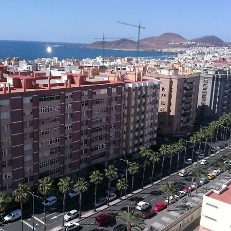 79 Avenida Jose Mesa Y Lopez Holiday home *